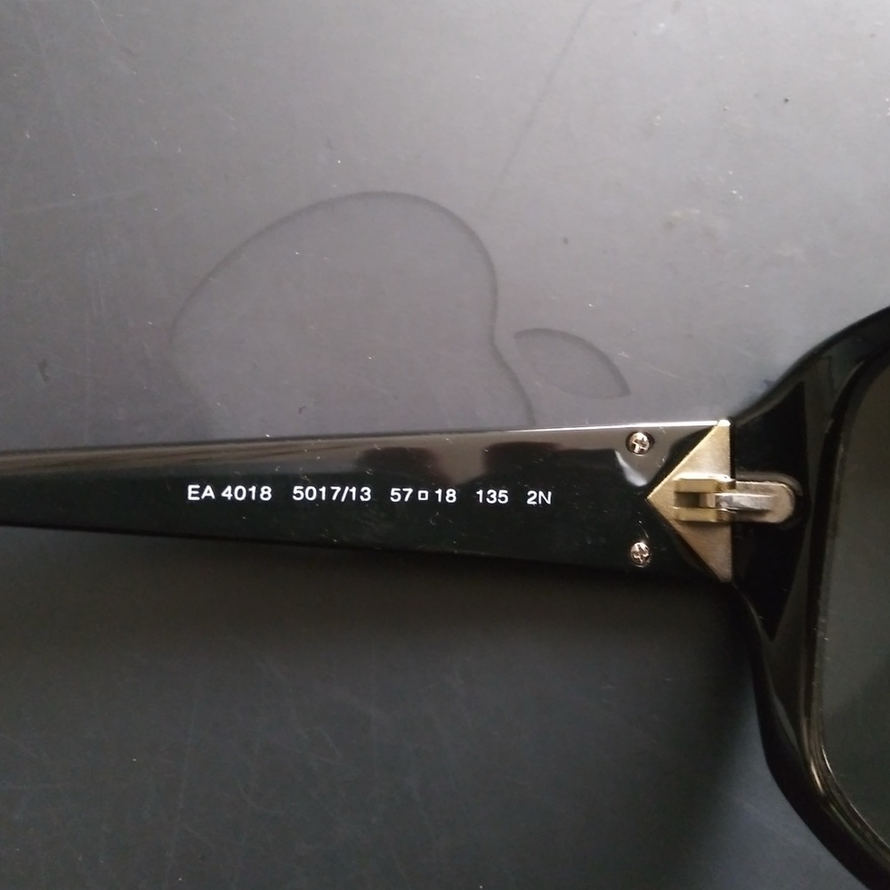 Armani sunglasses - Picture 6 of 6